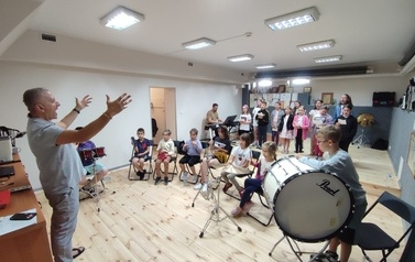 Wakacyjne Warsztaty Artystyczne w Domu Kultury 4