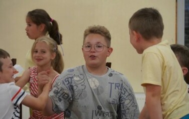 102