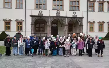 147