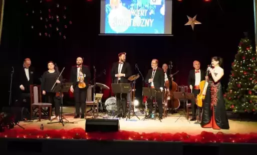 Zdjęcie do KONCERT ŚWIĄTECZNY